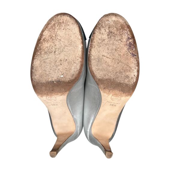 CHANEL Silver Cap Toe Platform Pump Size 38.5 Box & Dust Bags - Picture 7 of 12